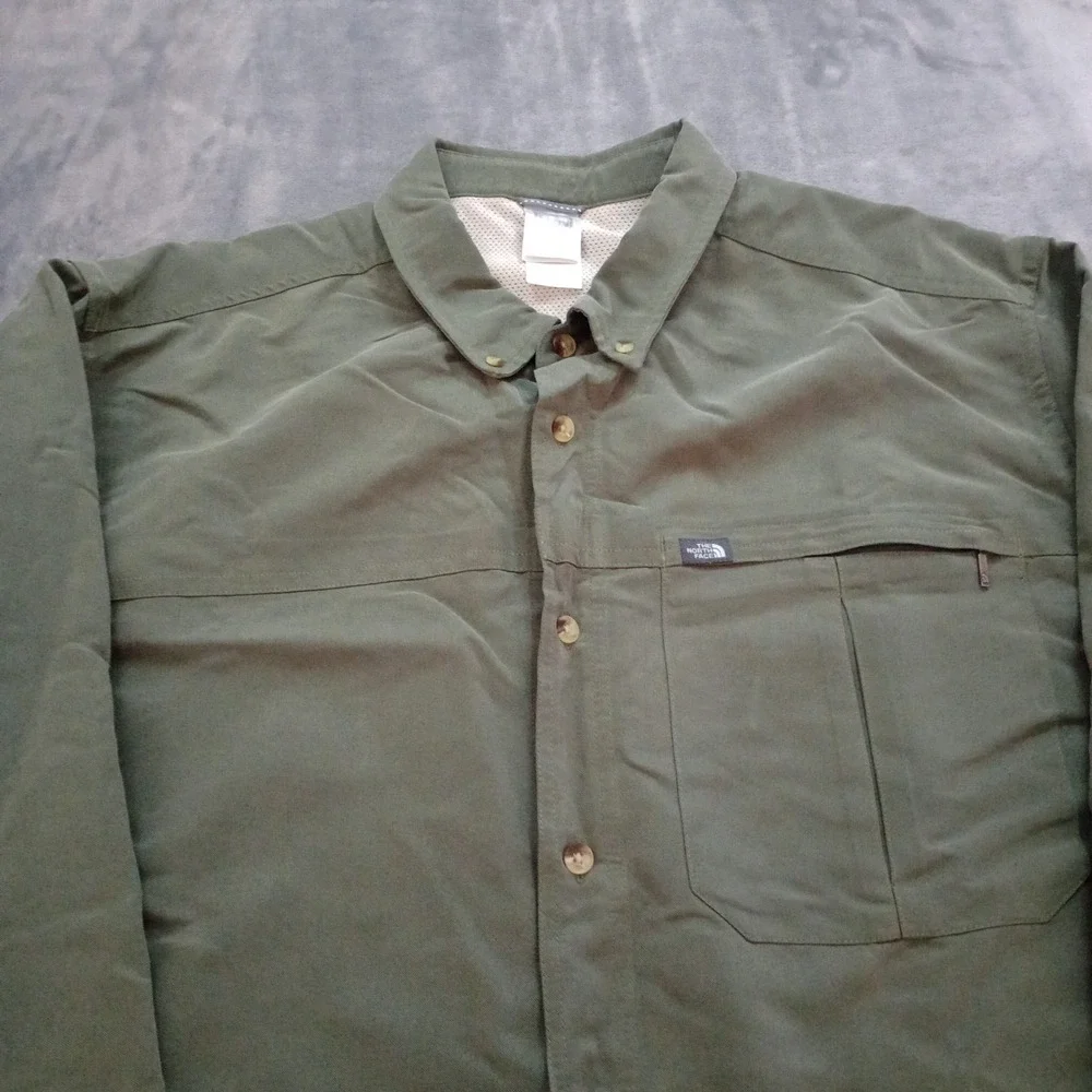 The North Face Shirt‎ Mens XXL Green Long Sleeve Button Down Zip Pocket A412